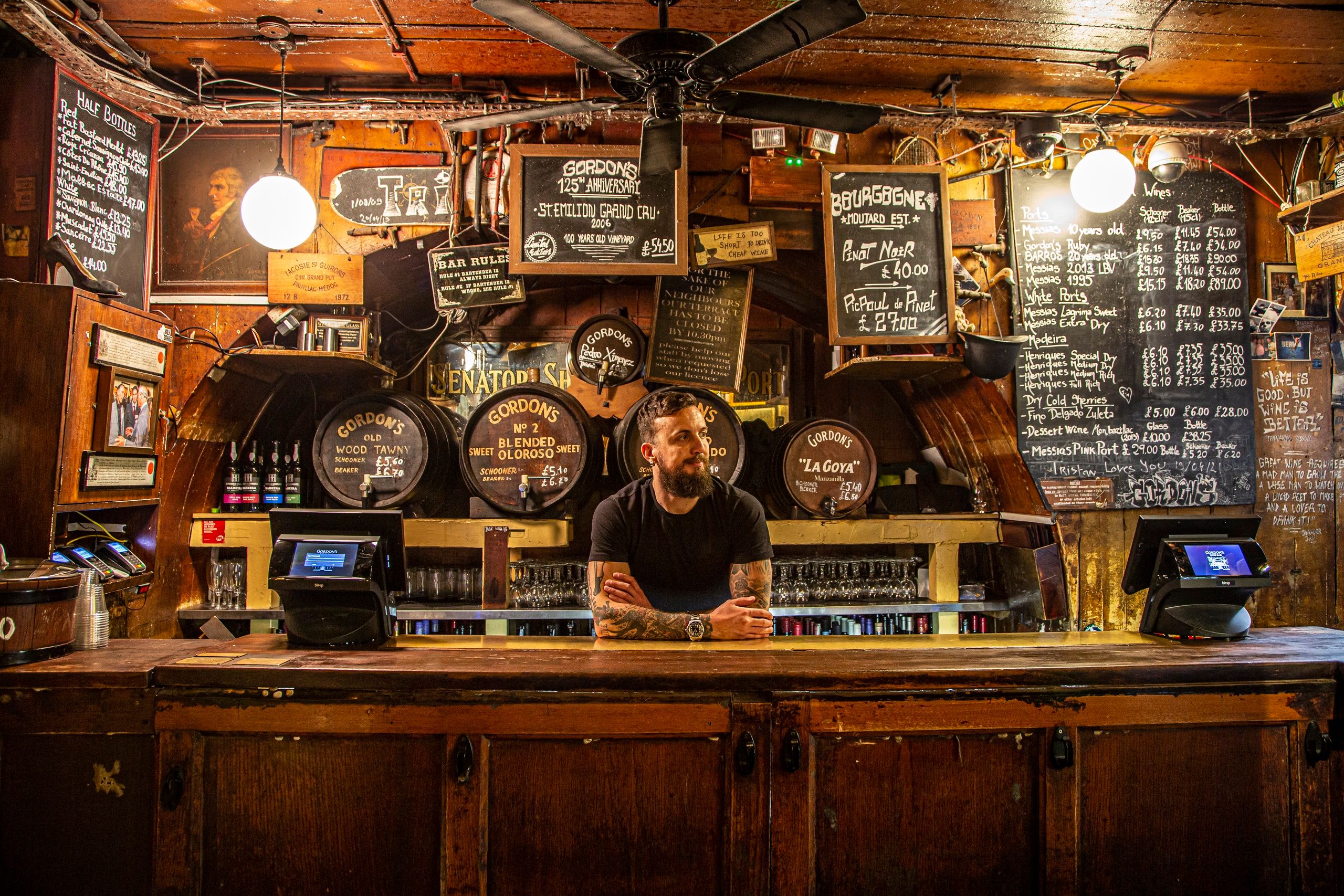 Gordons Wine Bar, London