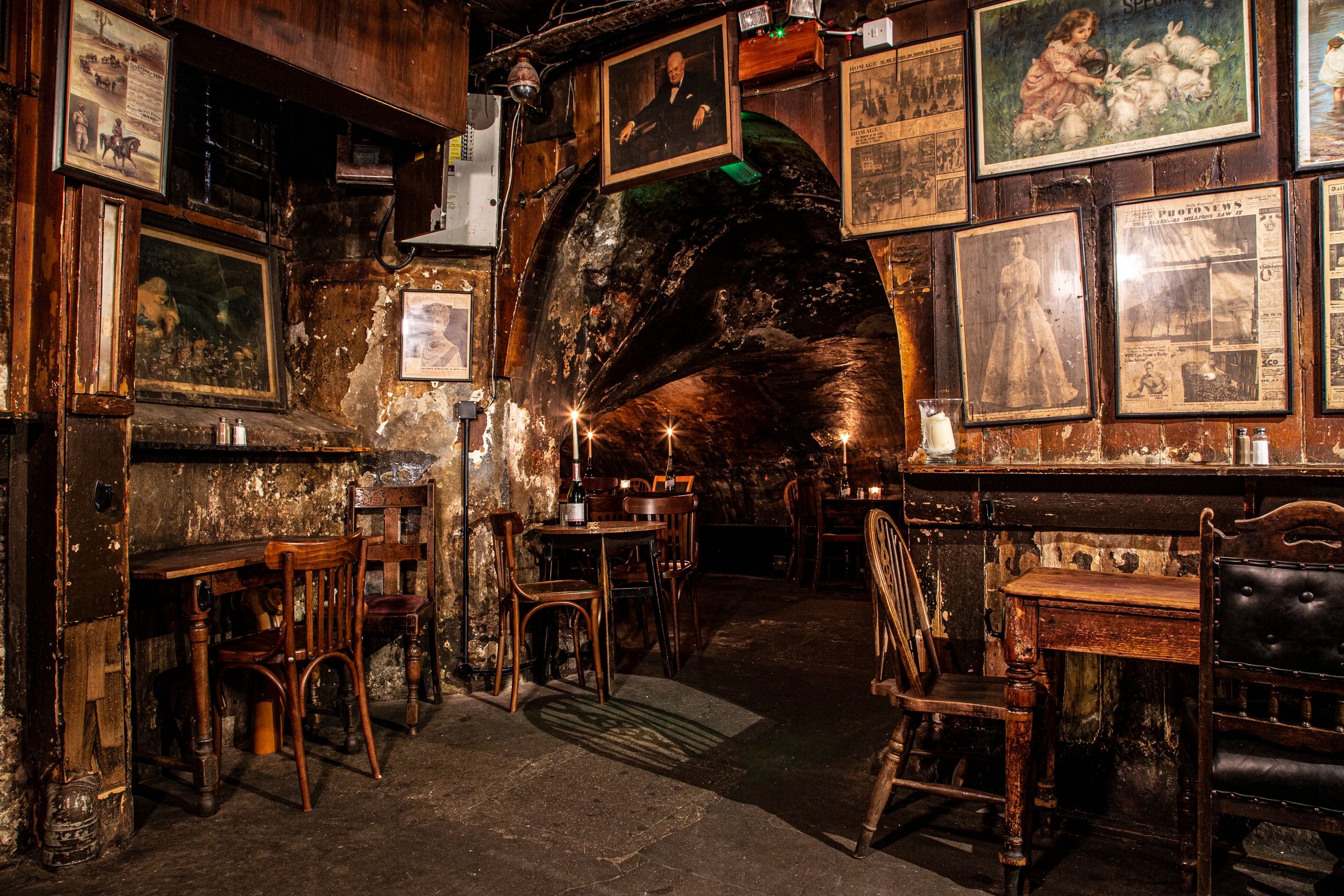 Gordons Wine Bar, London