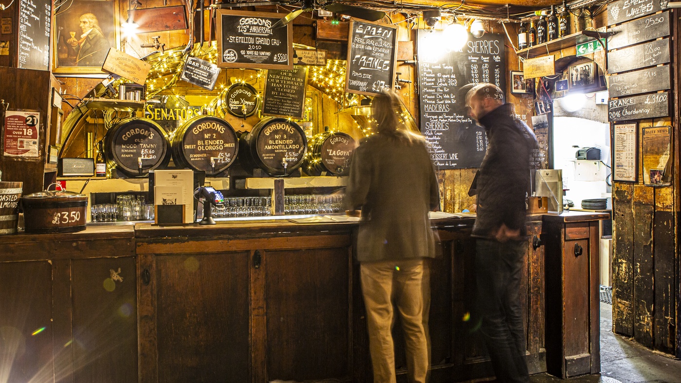 gallery-gordon-s-wine-bar