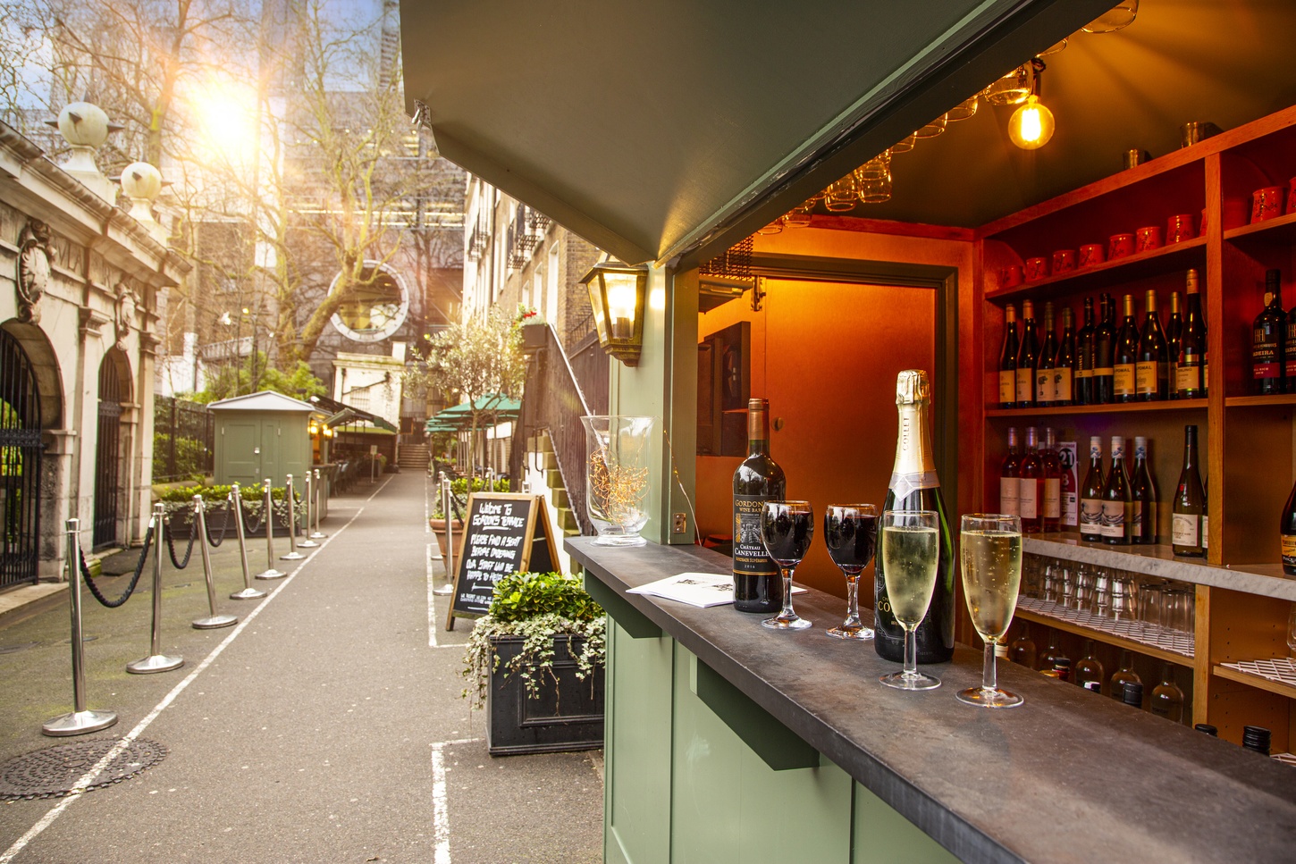 London S Oldest Wine Bar Established 10 Embankment London